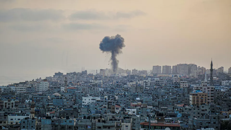 Israeli bomb in Gaza (Photo: Mohammed Ibrahim/Unsplash)
