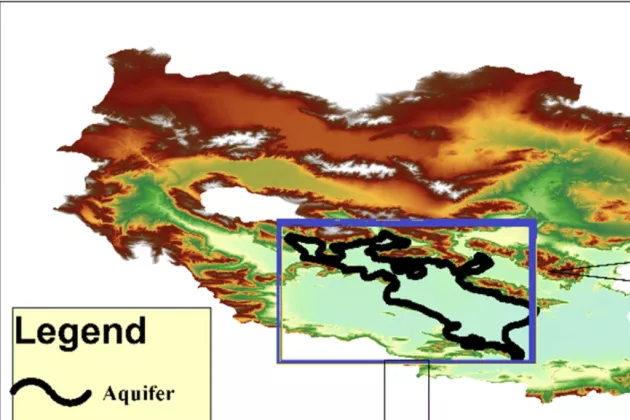 Location and topography of the study area and the Marvdasht aquifer